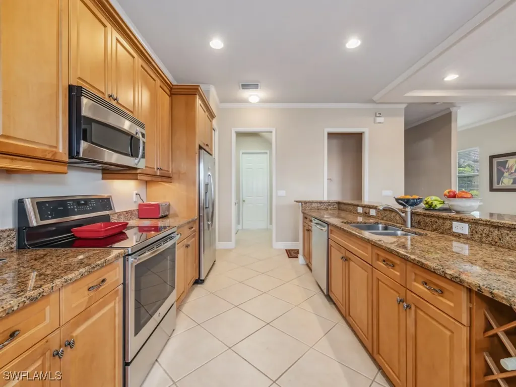 5705 Mango Circle Naples FL 34110