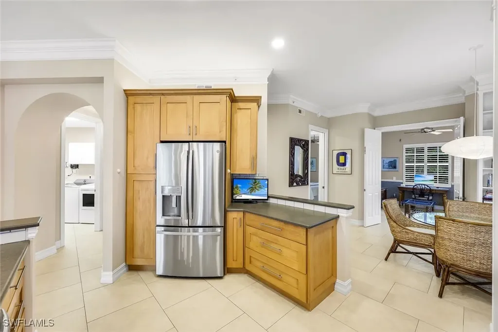 805 Bentwater Circle Naples FL 34108