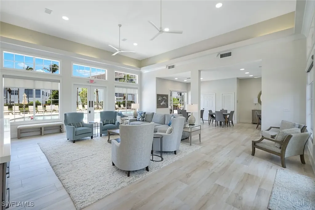 805 Bentwater Circle Naples FL 34108