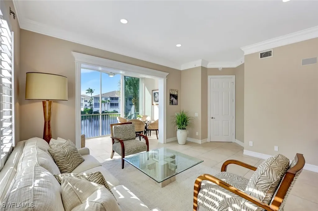 805 Bentwater Circle Naples FL 34108