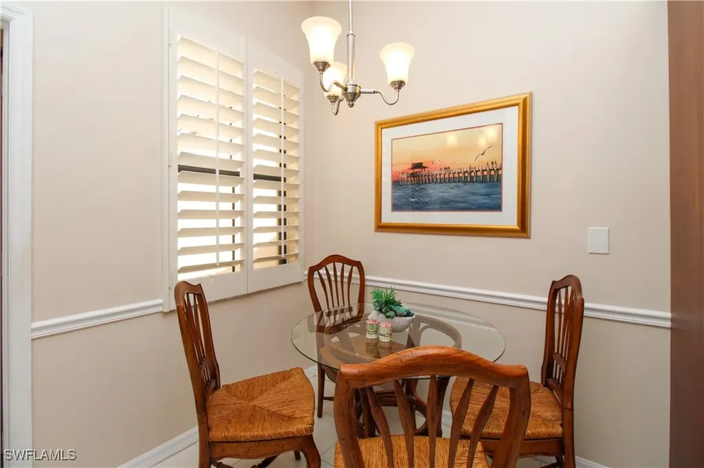 172 Vintage Circle Naples FL 34119