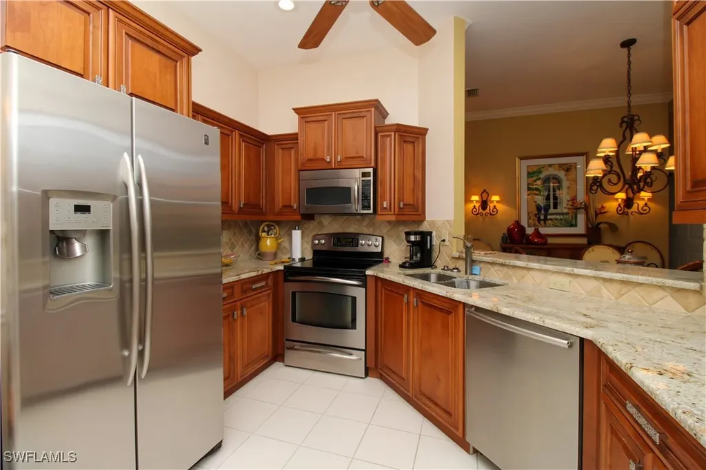 172 Vintage Circle Naples FL 34119