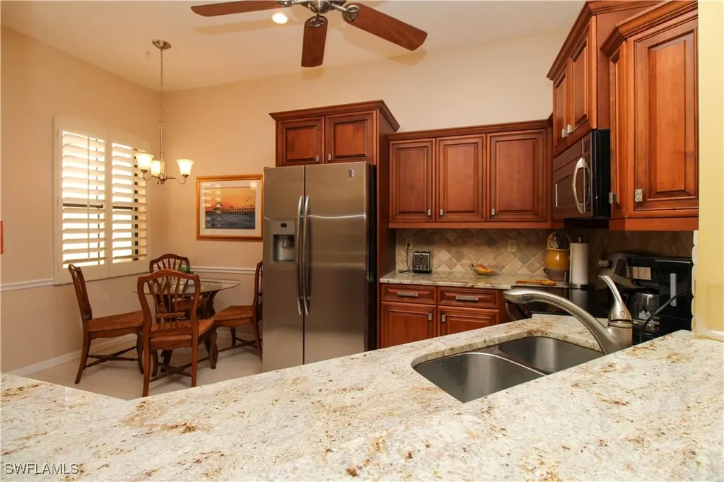 172 Vintage Circle Naples FL 34119