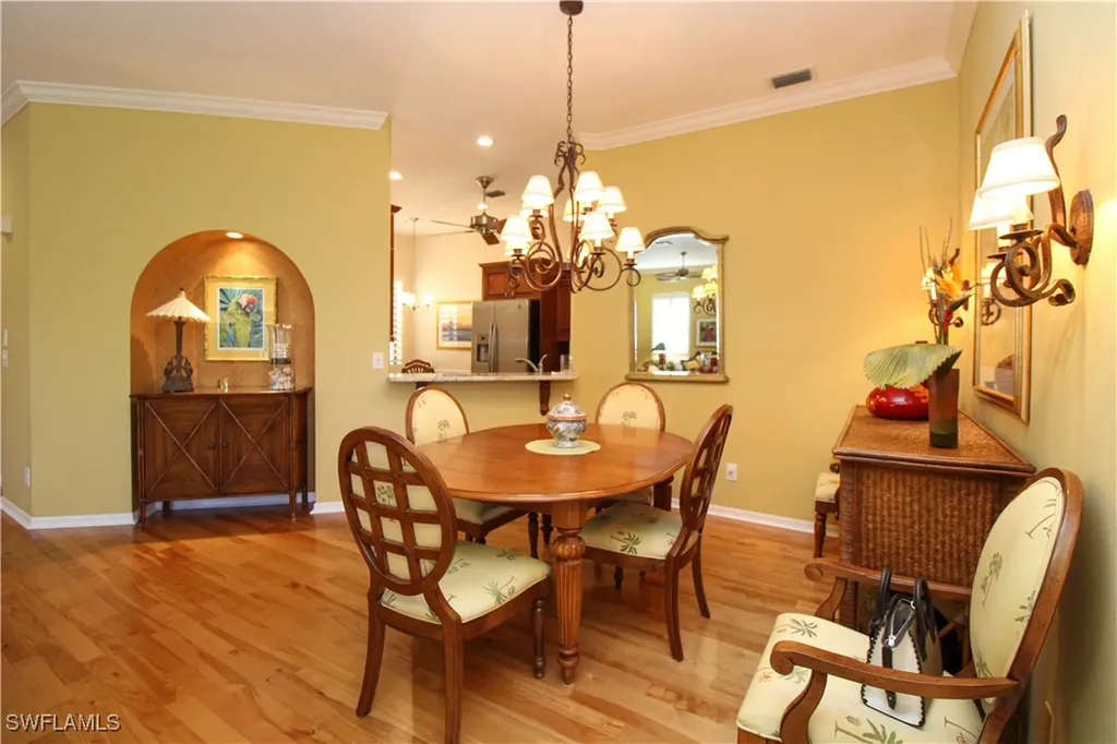 172 Vintage Circle Naples FL 34119