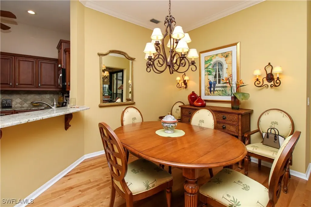 172 Vintage Circle Naples FL 34119