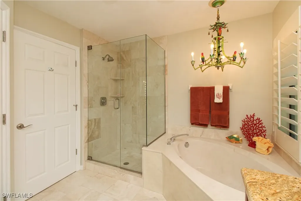 172 Vintage Circle Naples FL 34119