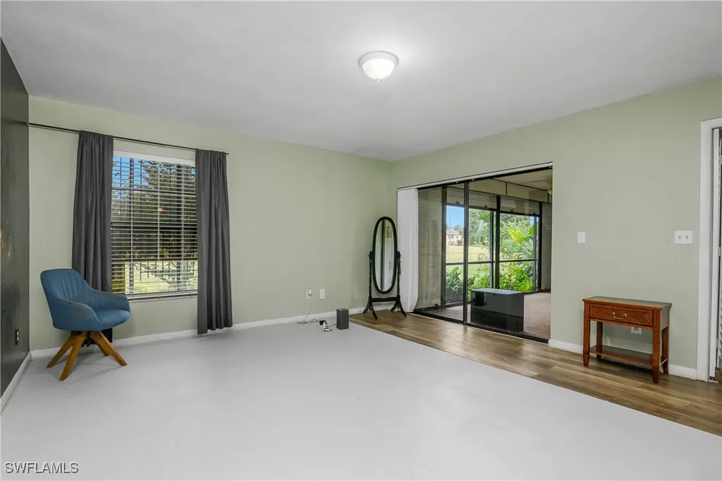 191 Round Key Circle Naples FL 34112