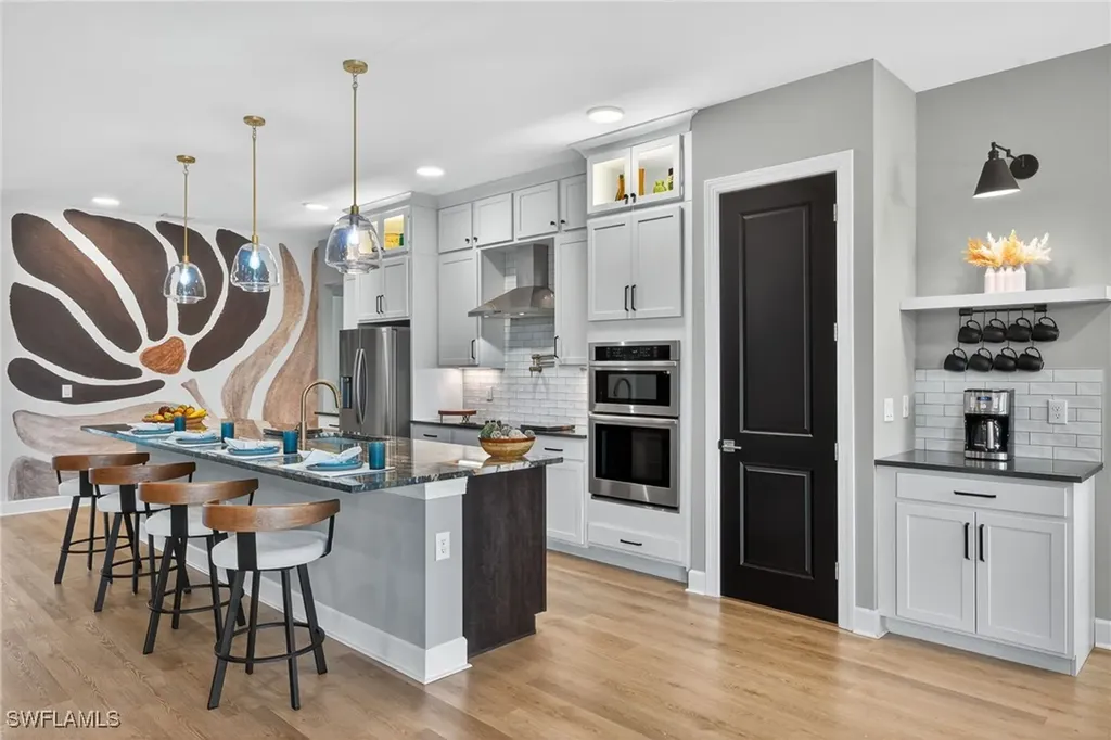 4151 NE 9th Avenue Cape Coral FL 33909