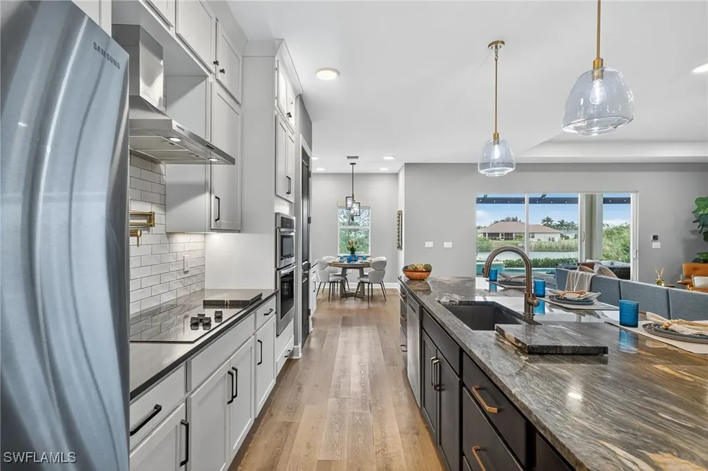 4151 NE 9th Avenue Cape Coral FL 33909