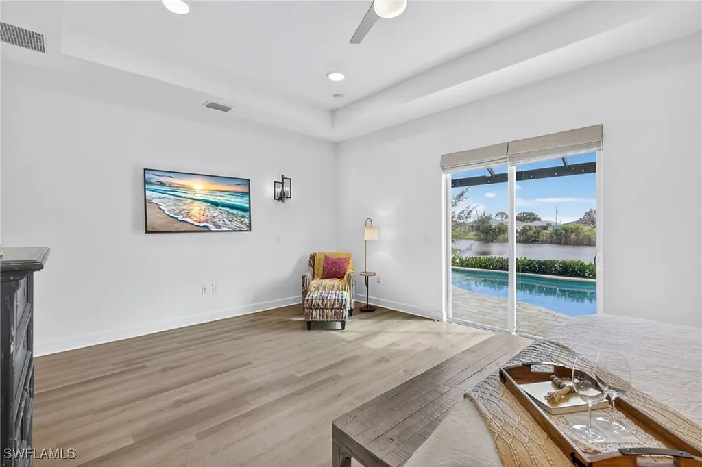 4151 NE 9th Avenue Cape Coral FL 33909