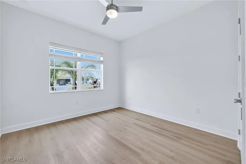 4151 NE 9th Avenue Cape Coral FL 33909