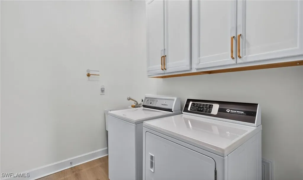 4151 NE 9th Avenue Cape Coral FL 33909