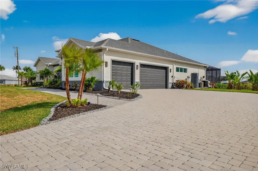 4151 NE 9th Avenue Cape Coral FL 33909