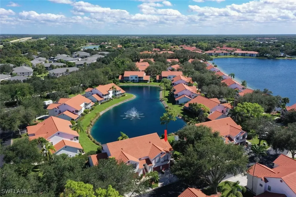 636 Windsor Square Naples FL 34104