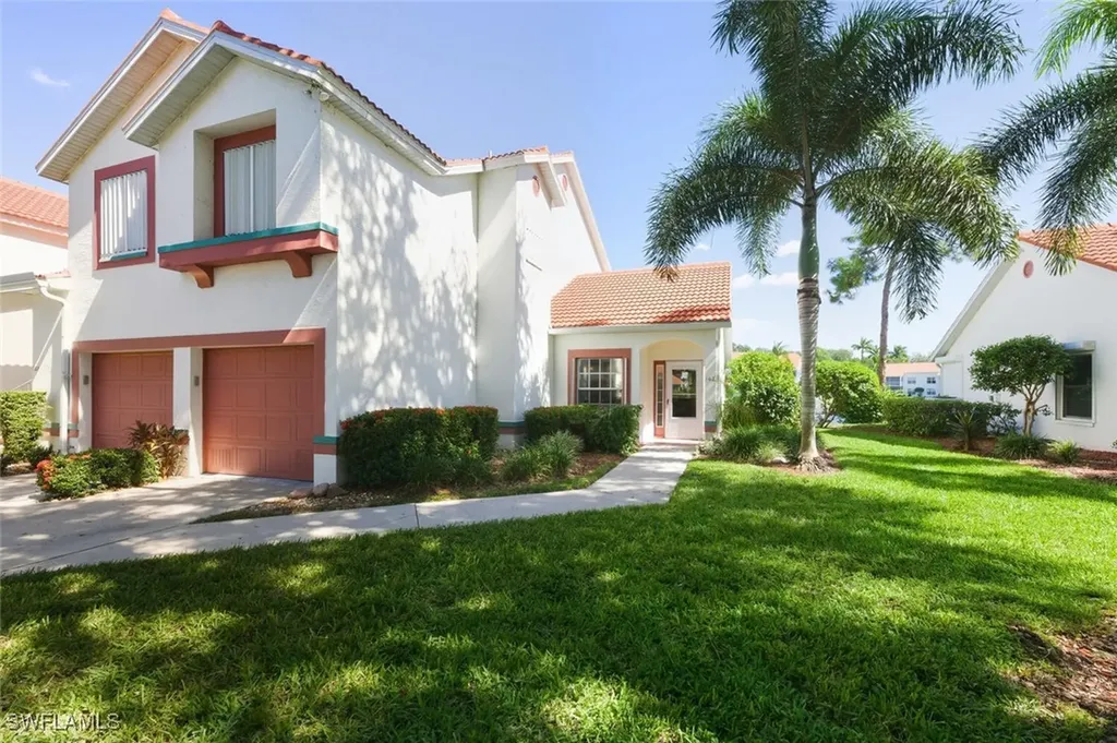 636 Windsor Square Naples FL 34104