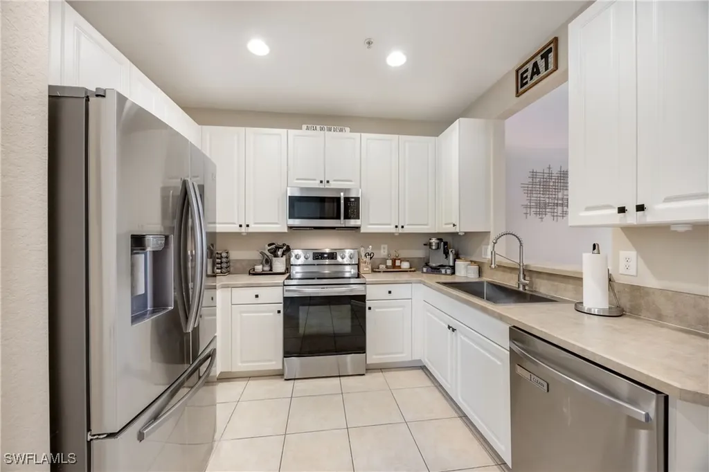 1320 Mariposa Circle Naples FL 34105