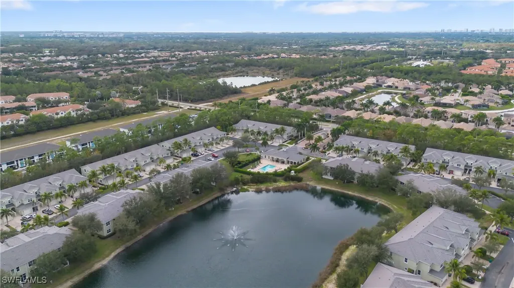 1320 Mariposa Circle Naples FL 34105