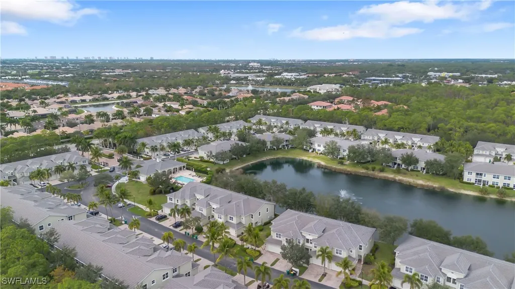 1320 Mariposa Circle Naples FL 34105