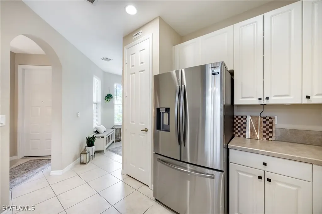 1320 Mariposa Circle Naples FL 34105