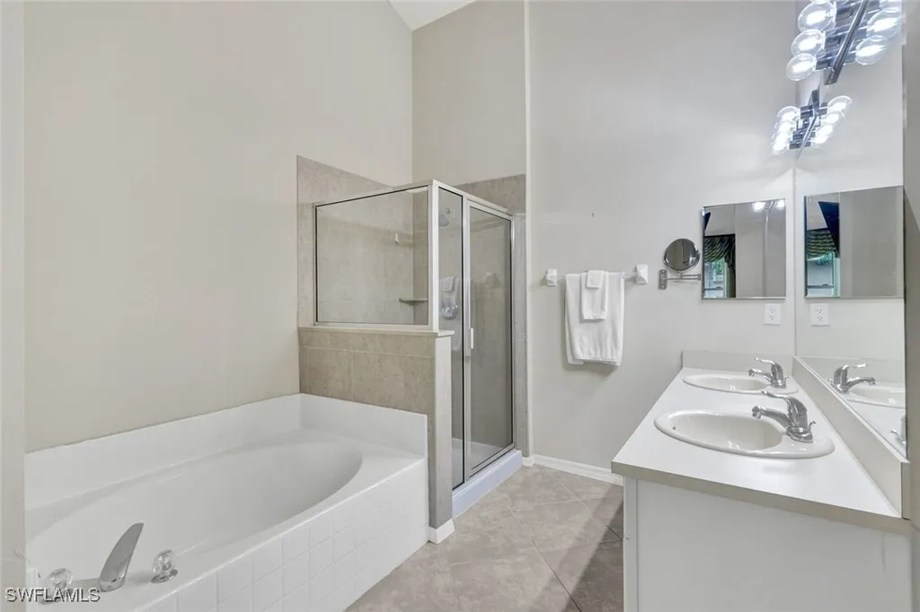 15645 Beachcomber Avenue Fort Myers FL 33908