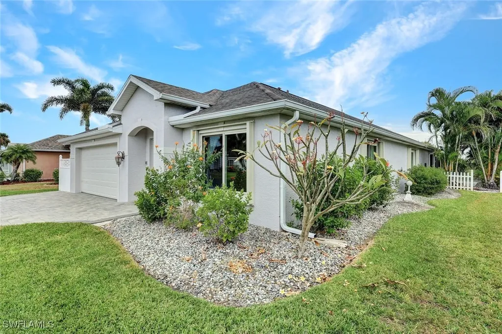 15645 Beachcomber Avenue Fort Myers FL 33908