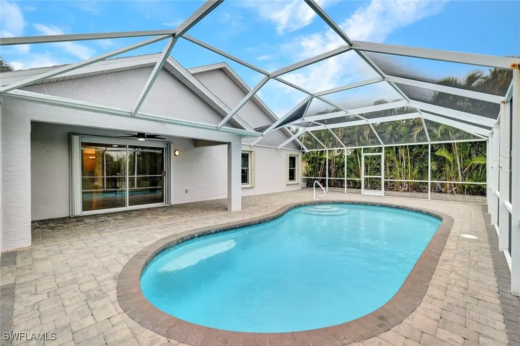 15645 Beachcomber Avenue Fort Myers FL 33908