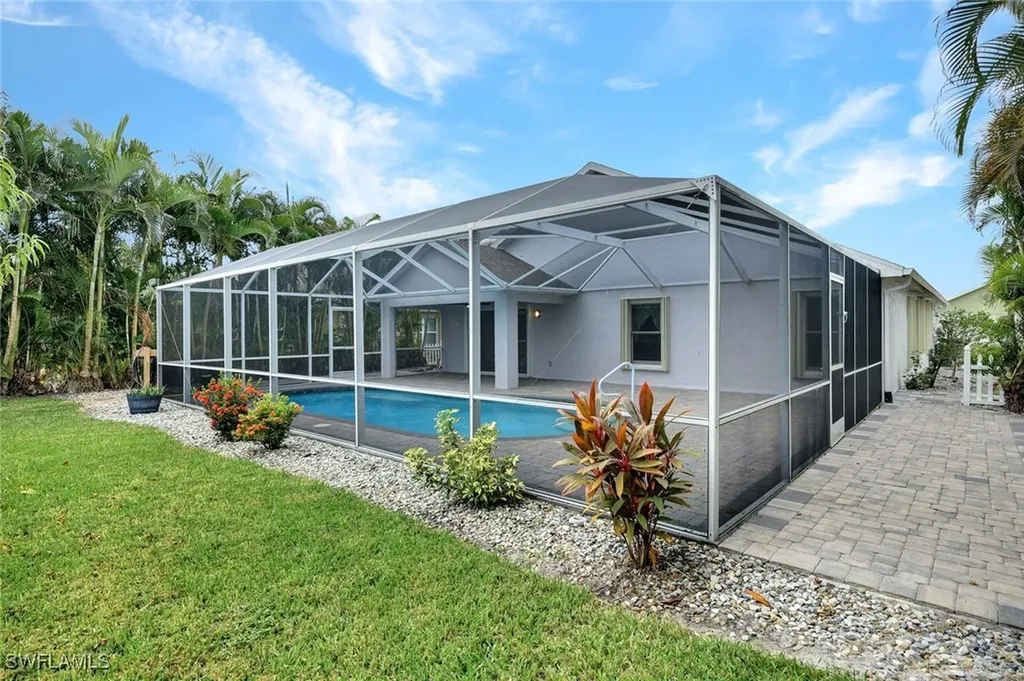 15645 Beachcomber Avenue Fort Myers FL 33908