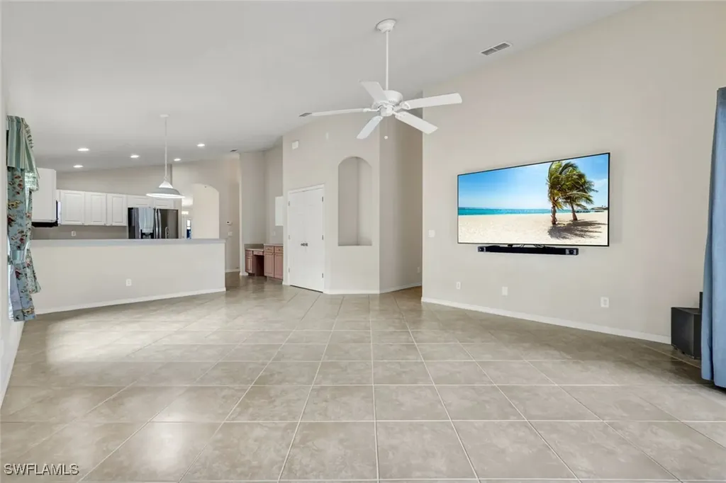 15645 Beachcomber Avenue Fort Myers FL 33908