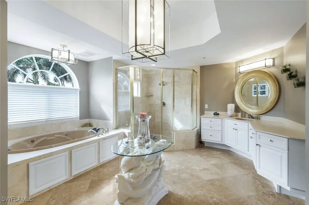 700 La Peninsula Boulevard Naples FL 34113