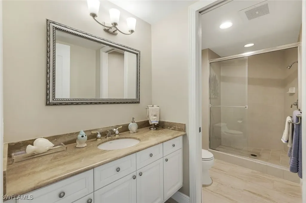 700 La Peninsula Boulevard Naples FL 34113
