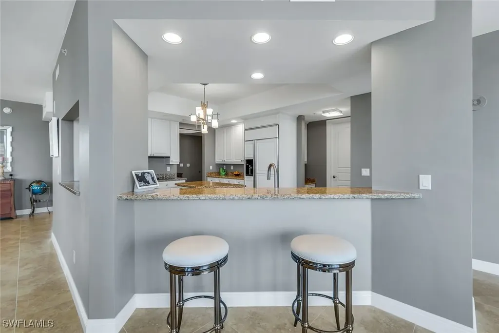 700 La Peninsula Boulevard Naples FL 34113