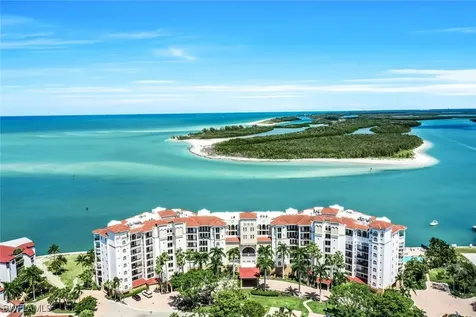 700 La Peninsula Boulevard Naples FL 34113