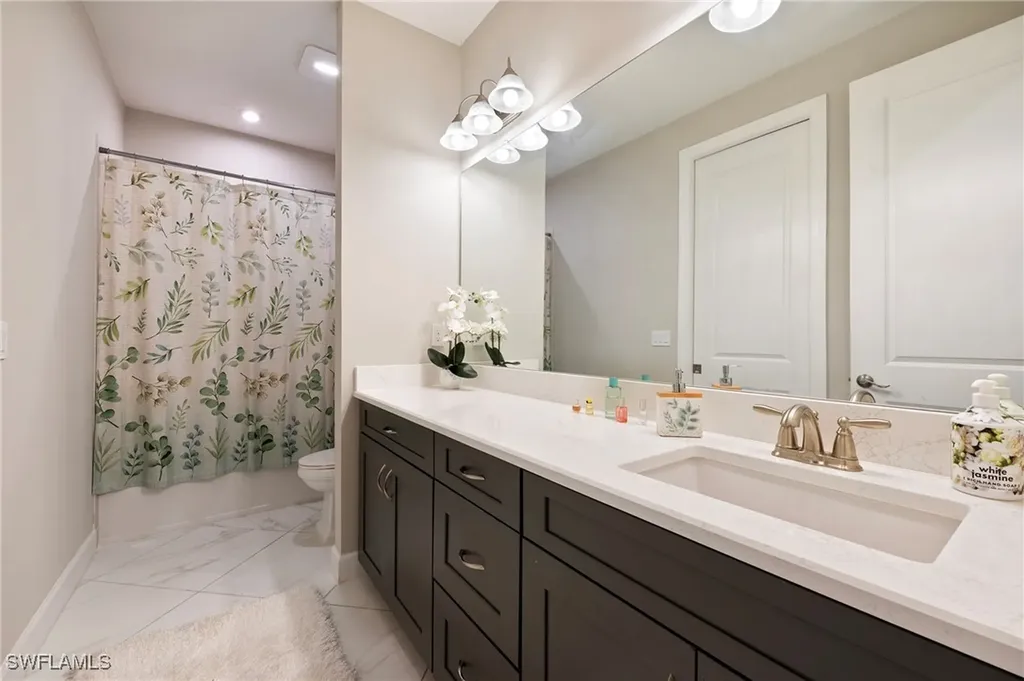 15191 Tolmino Street Naples FL 34114