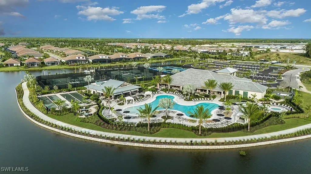 15191 Tolmino Street Naples FL 34114