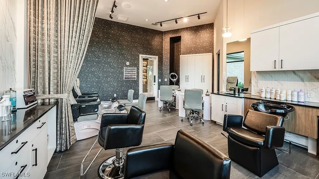 15191 Tolmino Street Naples FL 34114