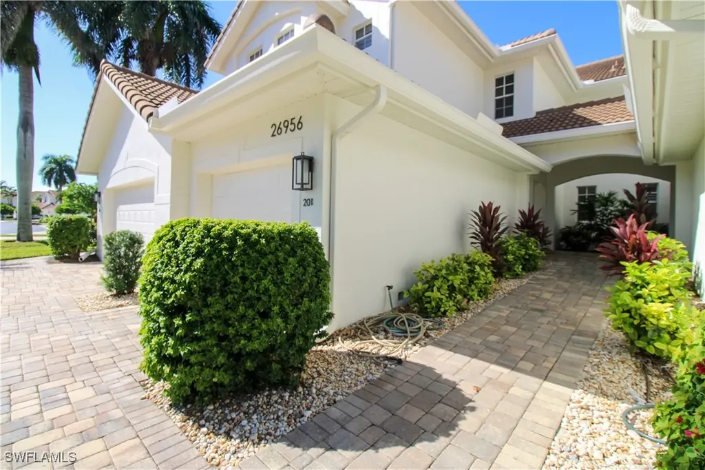 26956 Montego Pointe Court Bonita Springs FL 34134