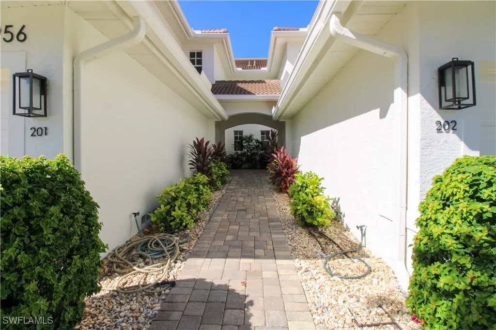 26956 Montego Pointe Court Bonita Springs FL 34134