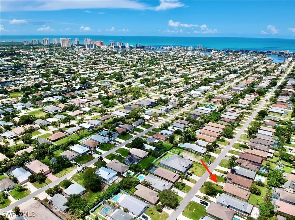 755 106th Avenue N Naples FL 34108