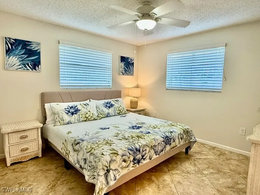 755 106th Avenue N Naples FL 34108