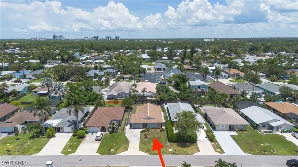 755 106th Avenue N Naples FL 34108