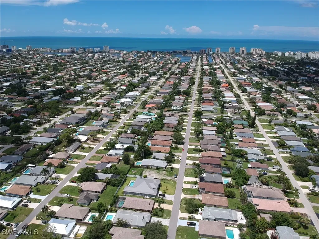 755 106th Avenue N Naples FL 34108