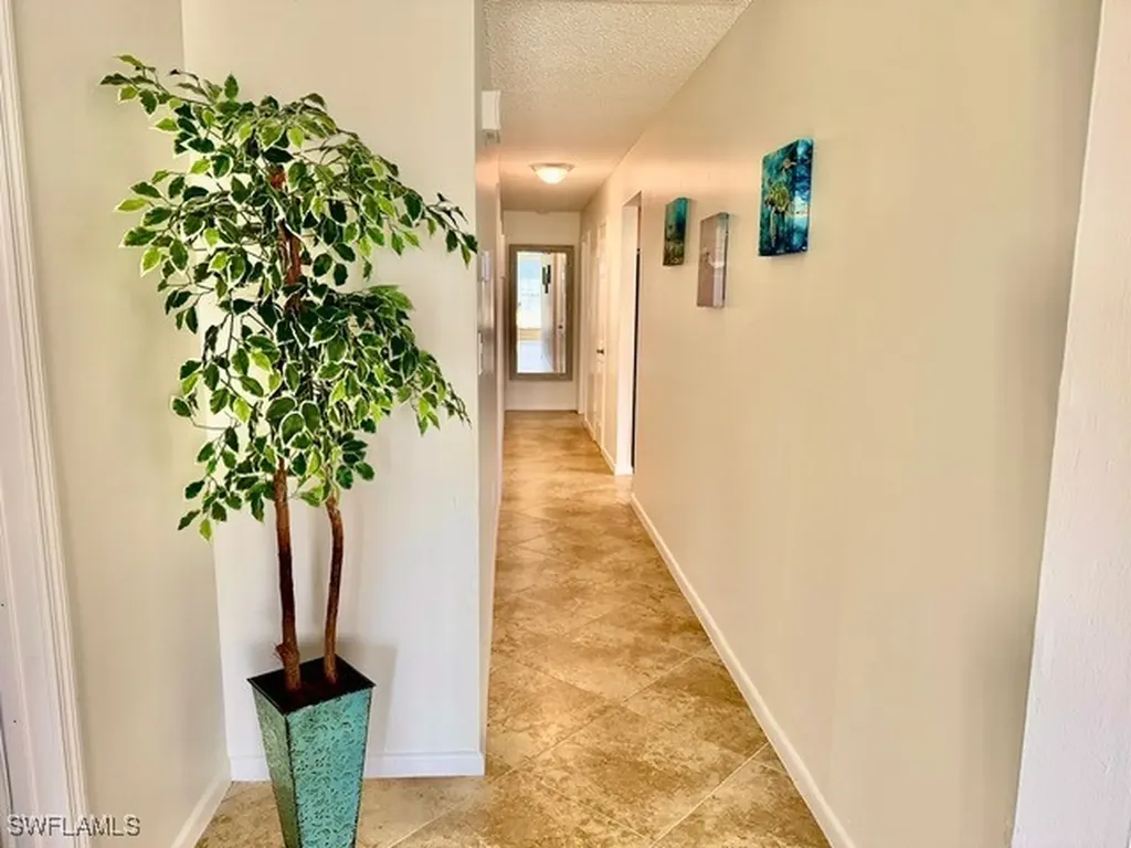 755 106th Avenue N Naples FL 34108