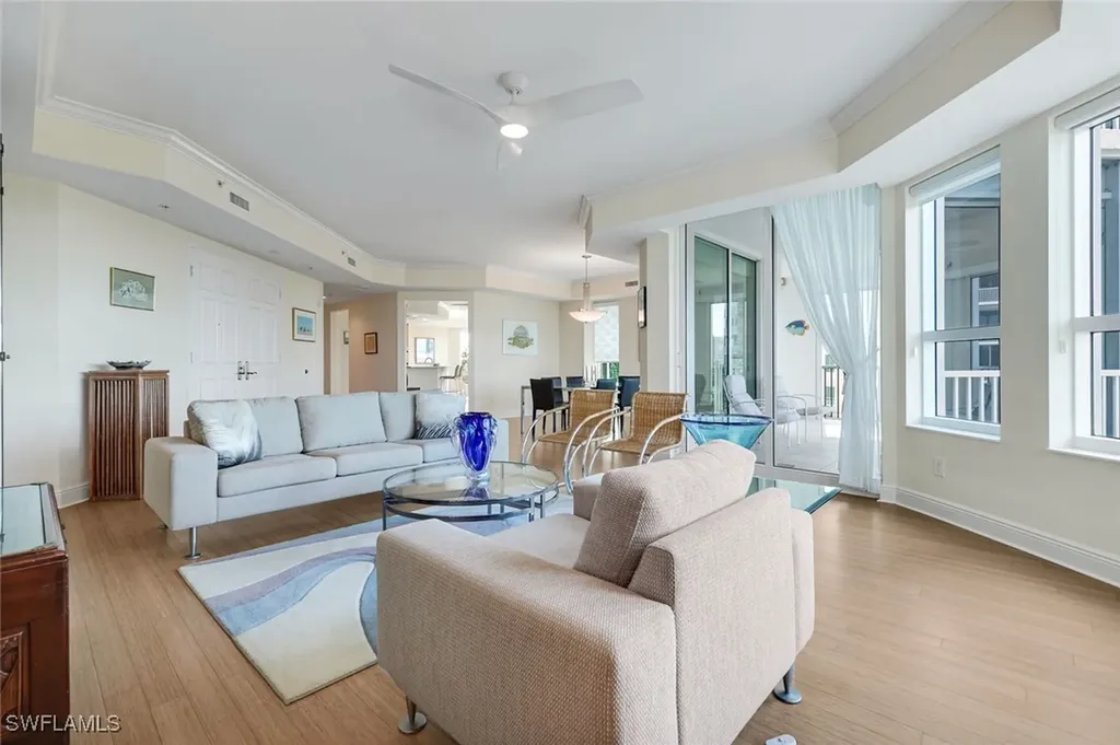 285 Grande Way Naples FL 34110