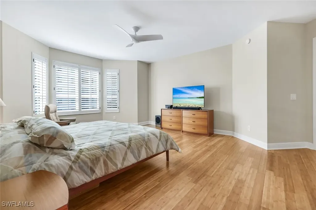 285 Grande Way Naples FL 34110