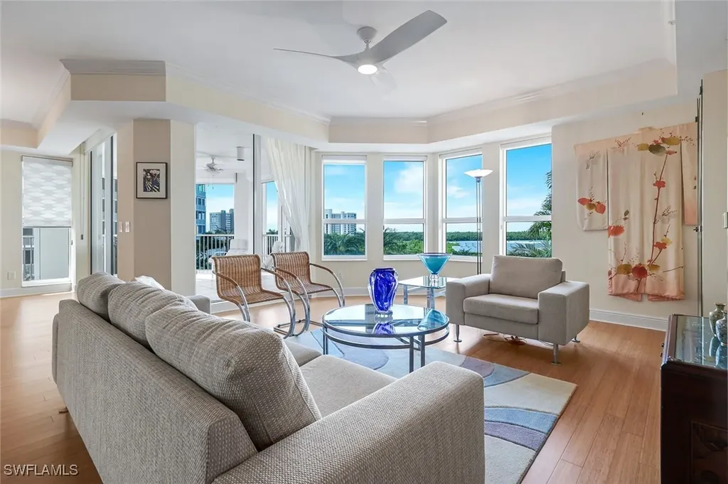 285 Grande Way Naples FL 34110