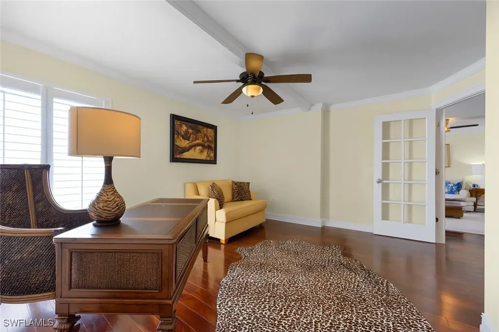 300 Park Shore Drive Naples FL 34103