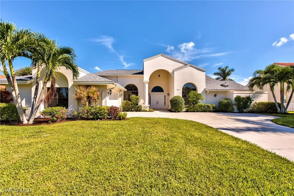 2106 Imperial Golf Course Boulevard Naples FL 34110