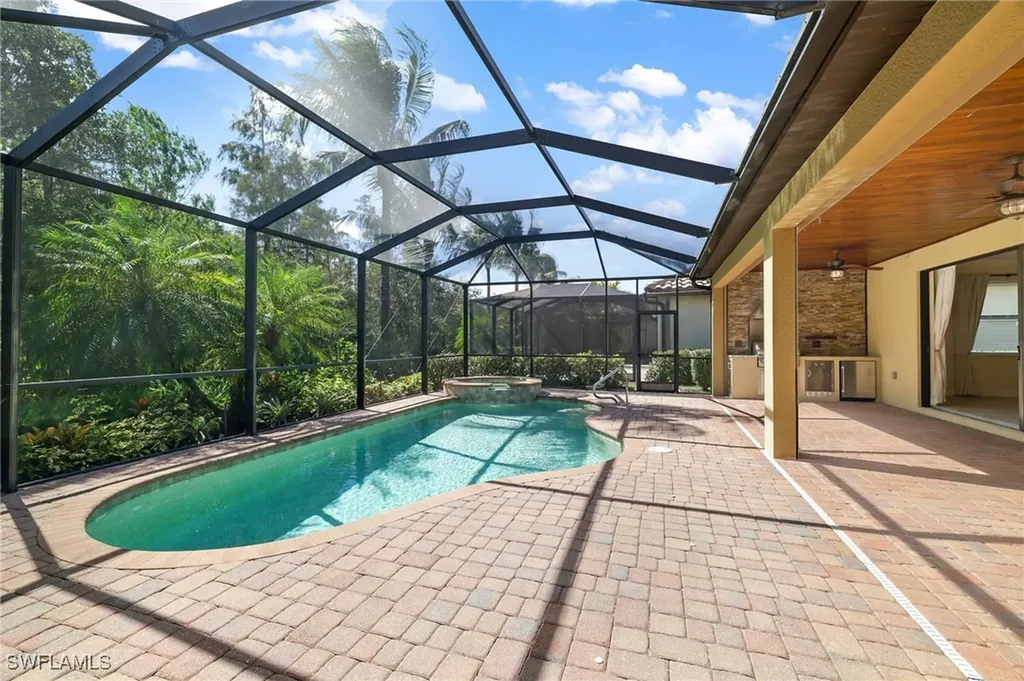 28591 Westmeath Court Bonita Springs FL 34135