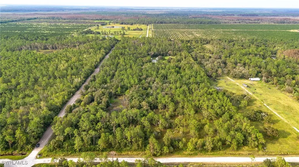Sanctuary Road Naples FL 34120