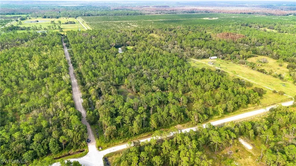 Sanctuary Road Naples FL 34120